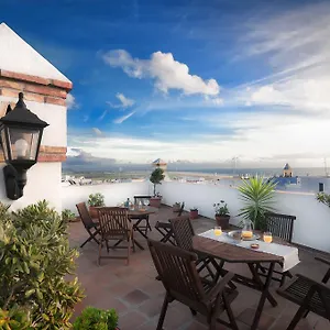 Restaurante Blanco Y Hotel Conil De La Frontera